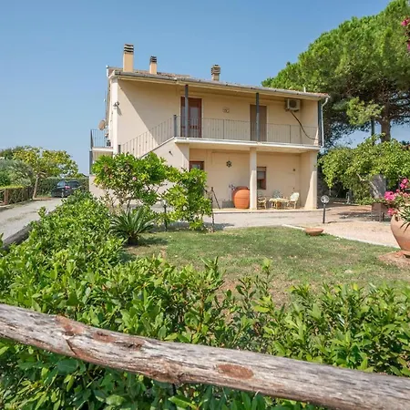 3 Bedroom Cozy In Capalbio Scalo *