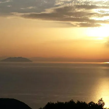 Apartment 3 Bedroom Cozy In Capalbio Scalo *